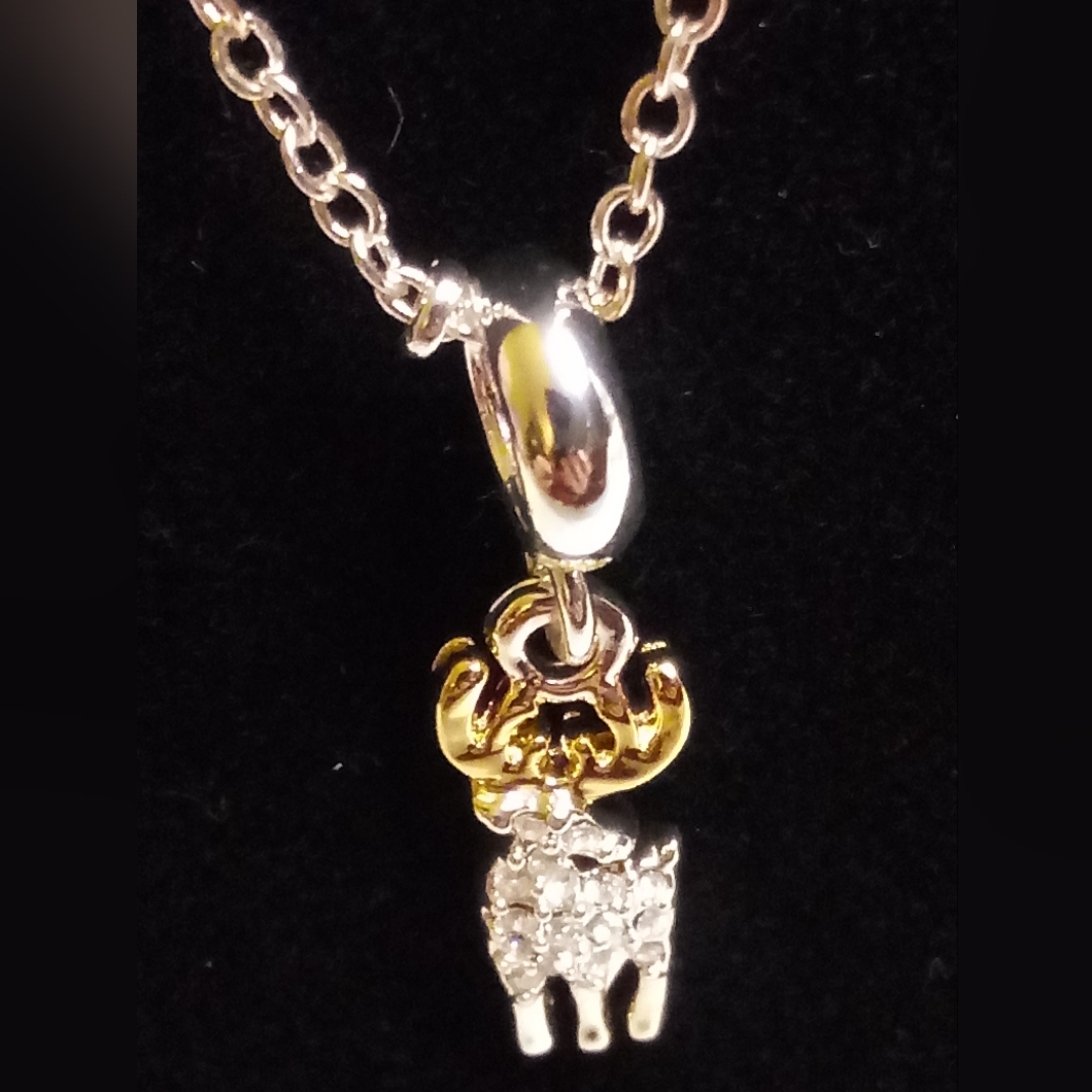 Nwot Davinci Deer With Swarovski Crystal Antlers 12$